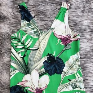 ANN TAYLOR sleeveless blouse